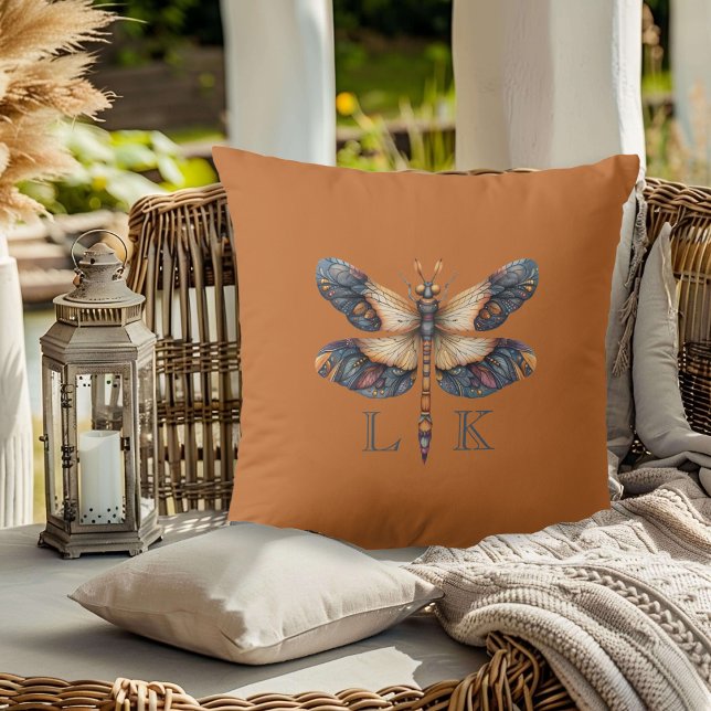 Monogram Folk Art Dragonfly Orange Lila Blue Kissen (Von Creator hochgeladen)