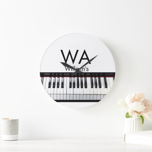 Monogram fügt Anfangsbuchstabenname Text Piano Mus Große Wanduhr (Zuhause)