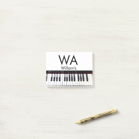 Monogram fügt Anfangsbuchstabenname Text Piano Mus Post-it Klebezettel (Auf Schreibtisch)
