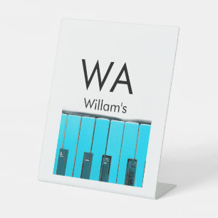 Monogram fügt Anfangsbuchstabenname Text Piano Mus Sockelschild