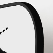 Monogram Funny Retro Frau überdenkt das Pickleball Schläger (Linke Seite)