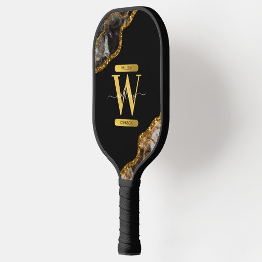 Monogram für den Black & Gold Agate Geode Glitzer Pickleball Schläger (Links)