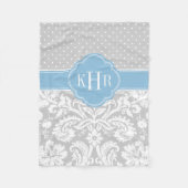 Monogram für graue und Sky Blue Damask Polka Dots Fleecedecke (Vorderseite)