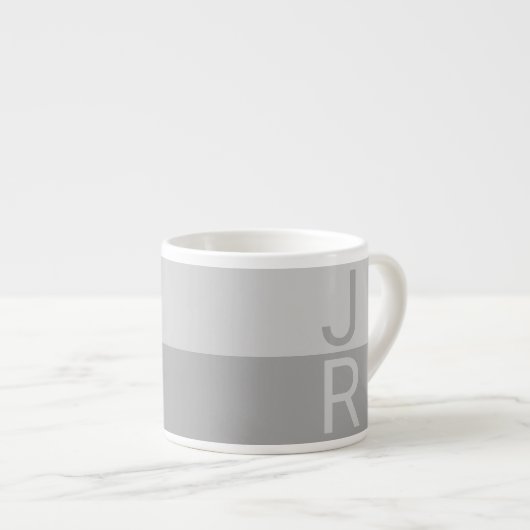 Monogram für leichte graue und graue moderne Initi Espressotasse (Vorderseite Rechts)
