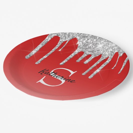Monogram für moderne Red Silver Glitzer Tropfen Pappteller (Schrägansicht)
