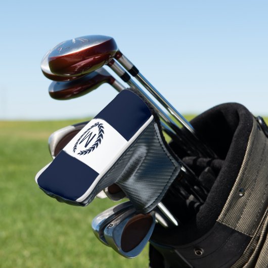 Monogram für personalisierte Navy & White Laurel W Golf Headcover (In Situ)