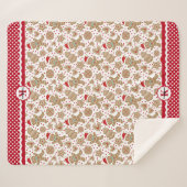 Monogram Gingerbread Man Christmas Sherpadecke (Vorderseite (Horizontal))