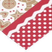 Monogram Gingerbread Man Christmas Tischdecke (Schrägansicht)