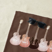Monogram Gitarrenmuster rustikal braun Strandtuch (Beispiel)