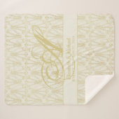 Monogram Gold ArtDeco Newlyweds Wedding Sherpadecke (Vorderseite (Horizontal))
