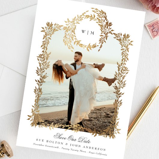 Monogram Gold Botanical Wreath Foto Frame Wedding Save The Date