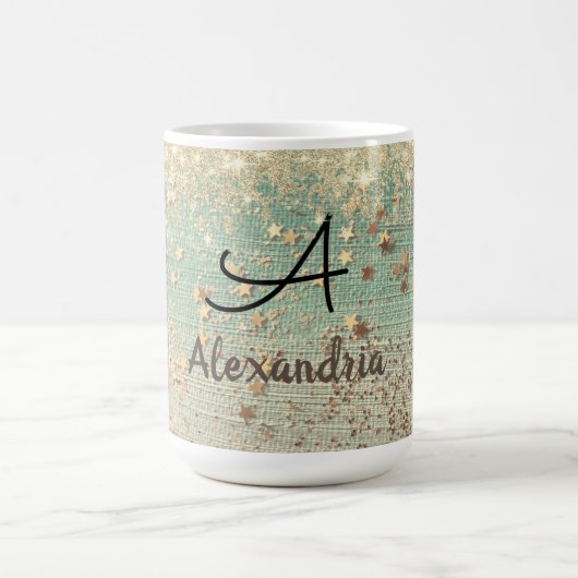 Monogram Gold Glitzer Stars auf Sea Green Verwandlungstasse (Zentrum)
