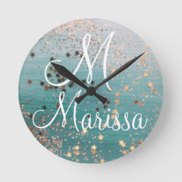 Monogram Gold Stars on Teal               Quadratische Wanduhr