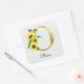 Monogram Gold Sunflower Girly Floral Initial O Quadratischer Aufkleber (Umschlag)