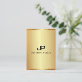 Monogram Gold Vertikale Vorlage Luxus Seide Finish Visitenkarte (Stehend Vorderseite)