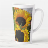 Monogram Gorgeous Sunflowers Print 17oz Milchtasse (Rechts)