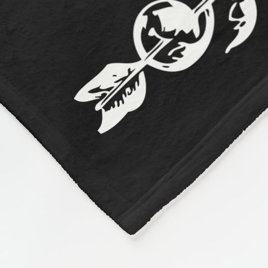 Monogram Gothic Heart and Arrow Pattern Fleecedecke (Ecke)