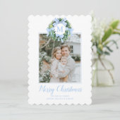 Monogram Grandmillennial Christmas Wreath Bows Feiertagskarte (Stehend Vorderseite)