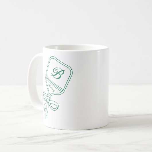 Monogram Green Bow Pickleball Paddle Tasse (Vorderseite Links)