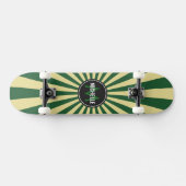 Monogram Green Funky Sun Rays Muster Skateboard (Horizontal)