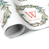 Monogram Greenerity Wreath Weihnachtsfeiertag Geschenkpapier (Rolleneckpunkt)