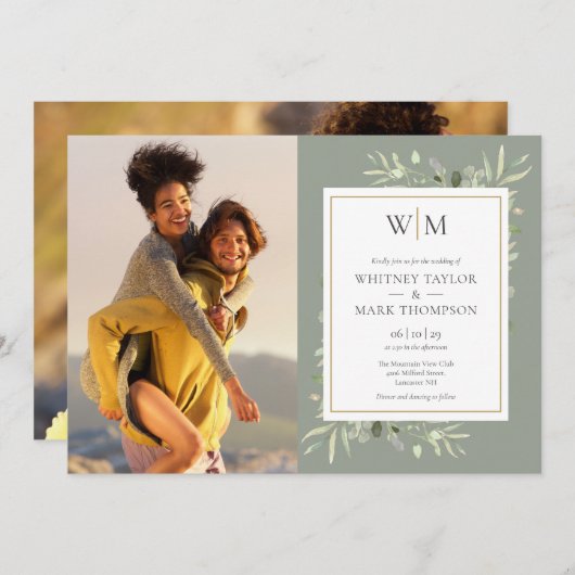 Monogram Greenery Sage Green Foto Wedding Einladung (Vorne/Hinten)