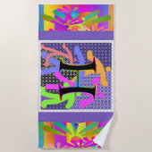 Monogram H Fun Figures Beach Handtuch (Vorderseite)