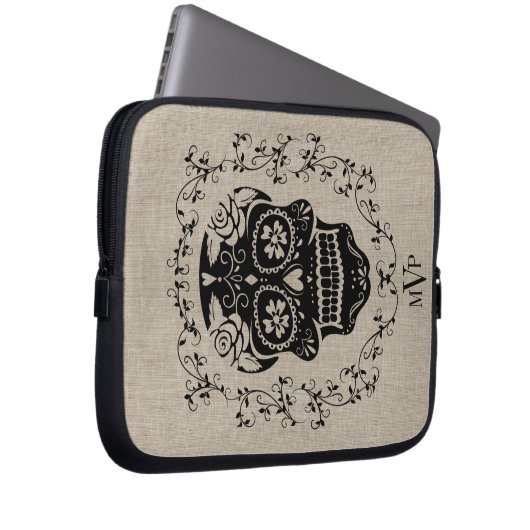 Monogram Hipster Black Sugar Skull Burlap Laptopschutzhülle (Vorne Rechts)