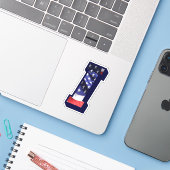 Monogram I American Flag Letter I Initial USA Aufkleber (Laptop mit iPhone)