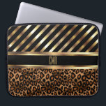 Monogram Imitate Gold Strips und 🐆 Leopard Print Laptopschutzhülle<br><div class="desc">⭐ ⭐ ⭐ ⭐ 5 Star Review. Monogrammdesign | Gold Streifen Leopard Haut. Elektronische Laptop-Ärmel. ⭐ Dieses Produkt ist zu 100% benutzerdefinierbar. Grafik und/oder Text können hinzugefügt, gelöscht, verschoben, verändert, verändert, gedreht usw. werden.(nur durch Klicken auf den Bereich "EDIT DESIGN") ⭐ 99% meiner Designs in meinem Shop sind in Schichten...</div>