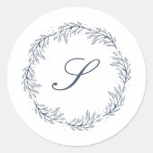 Monogram Indigo Blue Wreath Classic Script Wedding Runder Aufkleber (Vorderseite)