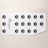 Monogram Individuelle Name Schwarz-weiß Paw Print Badehandtuch (Badehandtuch)