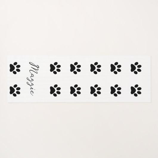 Monogram Individuelle Name Schwarz-weiß Paw Print Yogamatte (Rückseite (Horizontal))