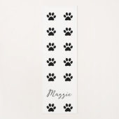 Monogram Individuelle Name Schwarz-weiß Paw Print Yogamatte (Vorderseite)