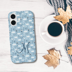 Monogram Initial Boho Blue White Florals Trendy iPhone 16 Hülle