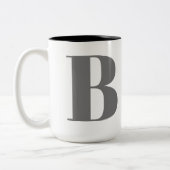 Monogram Initial Letter Black and White Elegant Zweifarbige Tasse (Links)