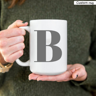 Monogram Initial Letter Black and White Elegant Zweifarbige Tasse