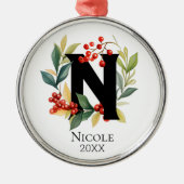 Monogram Initial Letter N Berry Wreath Christmas Ornament Aus Metall (Vorne)