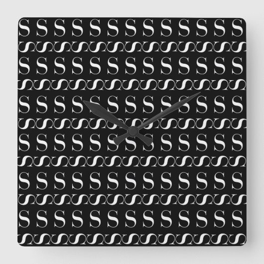 Monogram Initial Letter S, Choose Background Color Quadratische Wanduhr (Vorderseite)