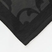 Monogram Initial on Black Damask  Fleecedecke (Ecke)