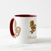 Monogram Initial P Elegant Gold Peony Personalized Tasse (Vorderseite Links)
