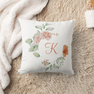 Monogram Initial Peach Koral Green Floral Elegant Kissen