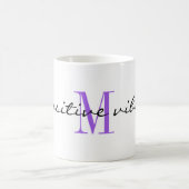 Monogram Initial, Stylish Script Positive Vibes, Kaffeetasse (Mittel)