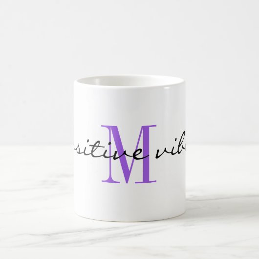 Monogram Initial, Stylish Script Positive Vibes, Kaffeetasse (Mittel)