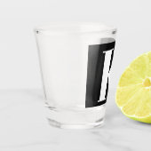 Monogram Initial Wedding Bridal Shower Gift Favor Schnapsglas (Links)