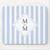 Monogram Initialen staubige hellblaue Streifen Mousepad (Vorne)