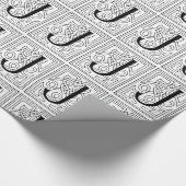 Monogram J Initial Black and White Scroll Pattern Geschenkpapier (Ecke)