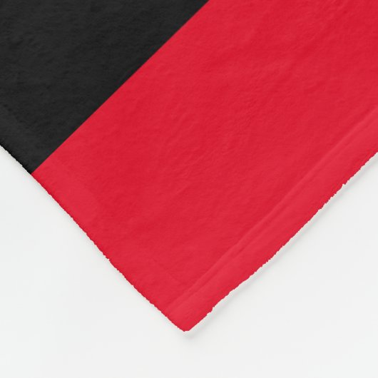 MONOGRAM J RED FLEECEDECKE (Ecke)