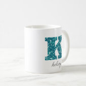 Monogram K Blue Glittery Tasse (VorderseiteRechts)