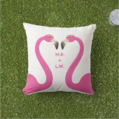 Monogram Kissing Flamingos weiße Kissendecke Kissen (Golfball-Marker)